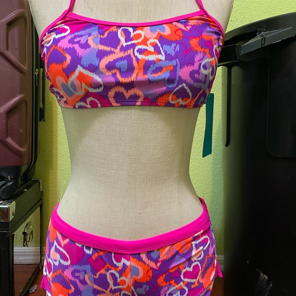 A swimsuit 2 piece